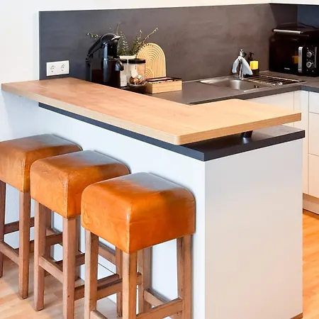 Modern Living In - Frieden Карлсруэ